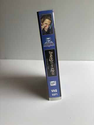 VHS Bailando con Lobos