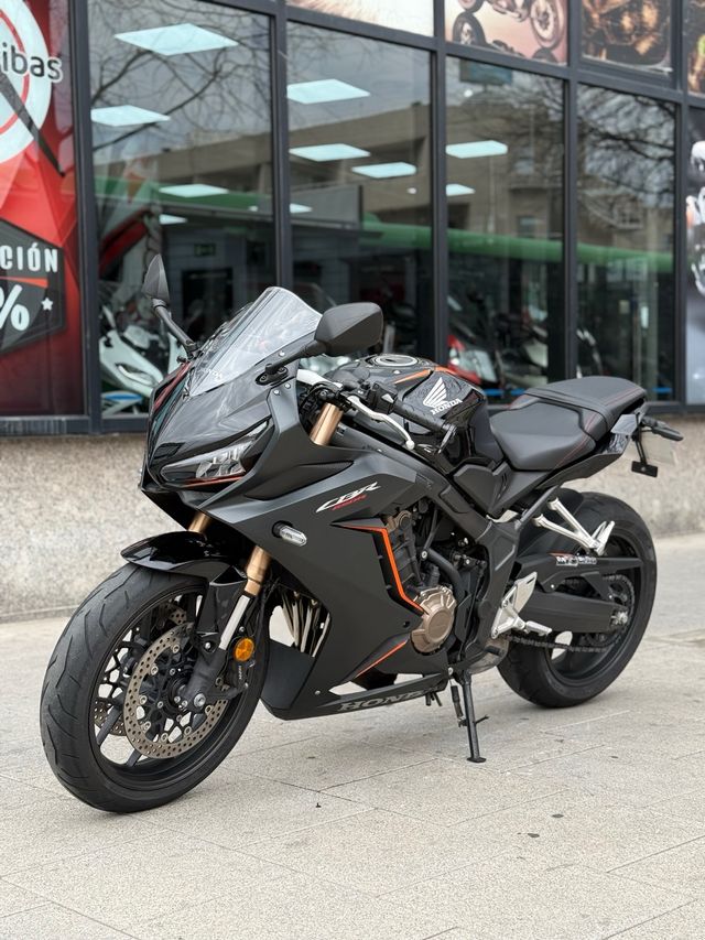 HONDA CBR 650 R