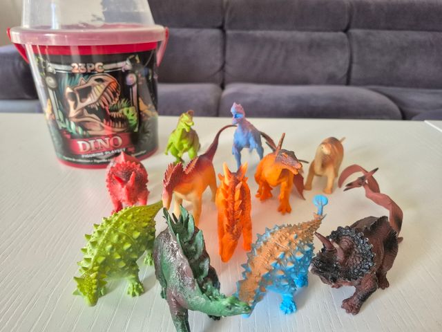 Dinosaurios de Plastico