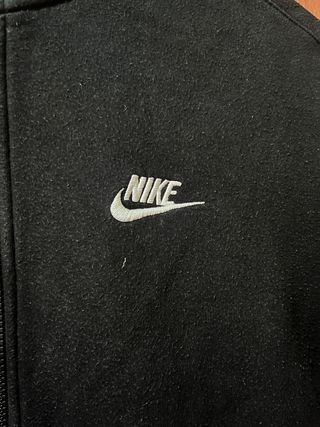 Chaqueta Negra Nike talla M