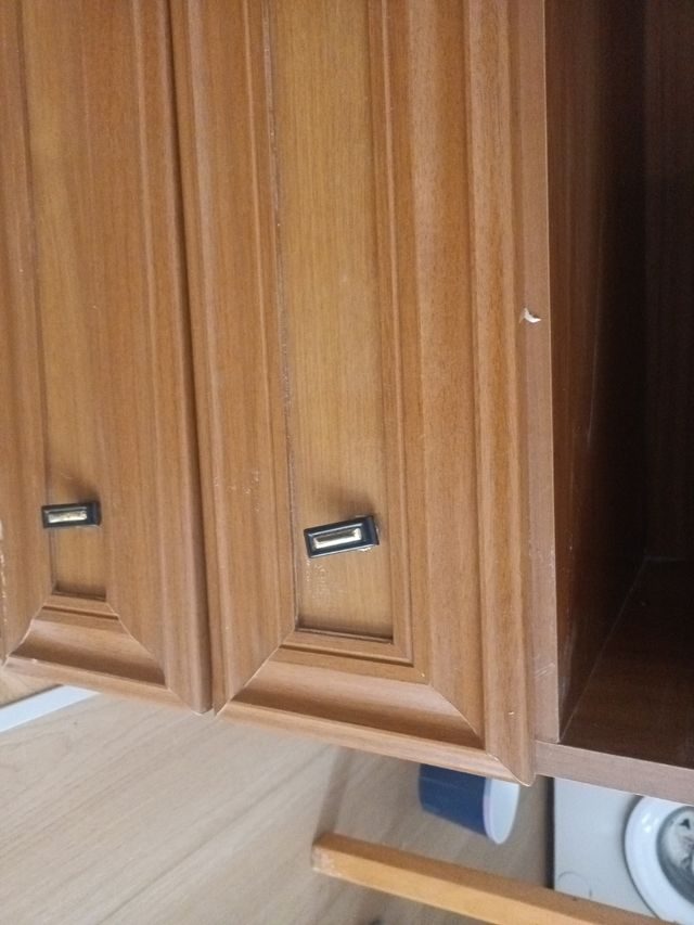 Urge recoger Cómoda 2 cajones.