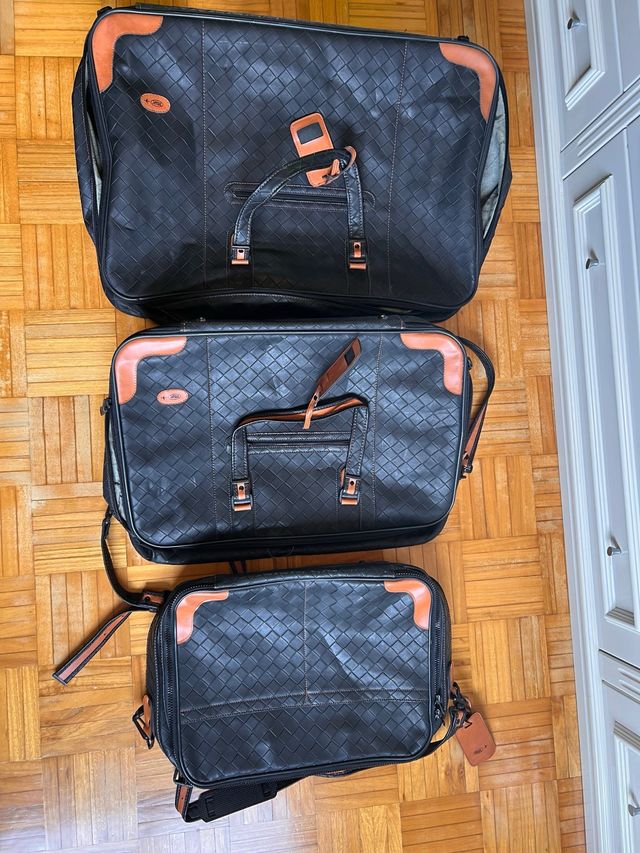 Juego de 3 maletas marca MIK