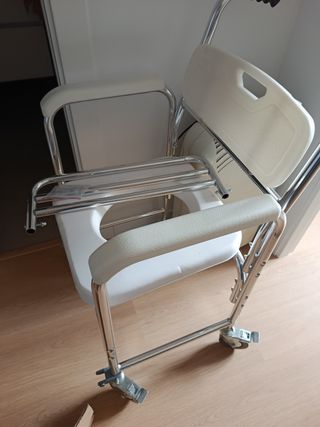 Silla geriátrica ducha