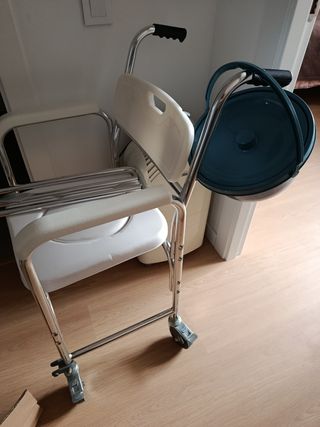 Silla geriátrica ducha