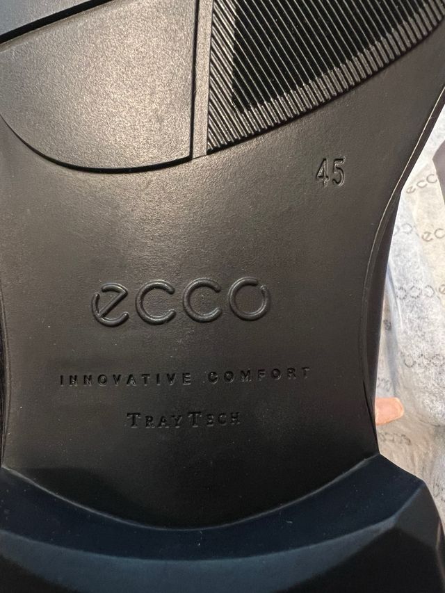 ECCO  zapatos de piel para hombre talla 45EU