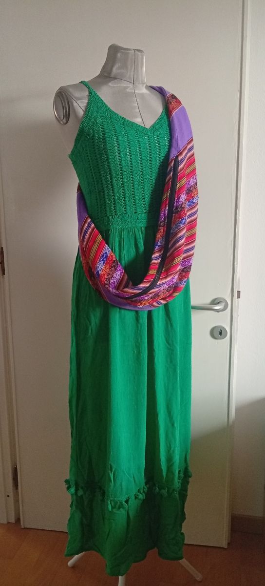 Abito estivo e borsa