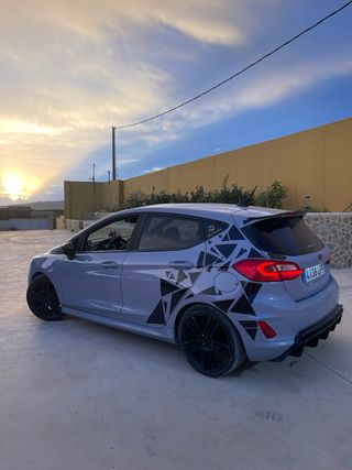 Ford Fiesta 2021