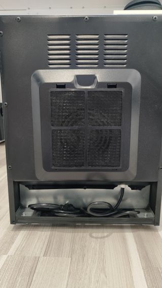 Nevera de vinos Cecotec