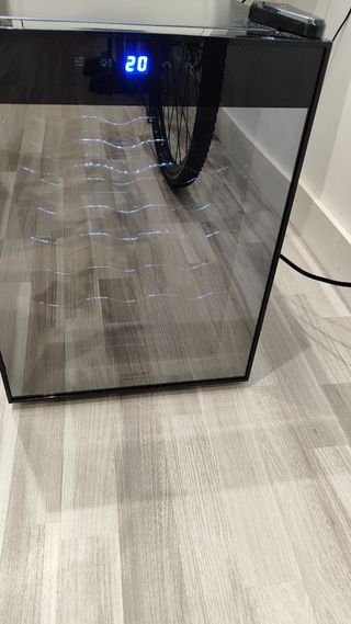 Nevera de vinos Cecotec