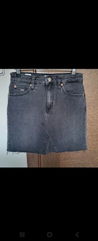 Falda Tommy Hilfiger Jeans nueva 
