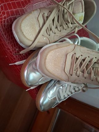 2 paia scarpe sportive