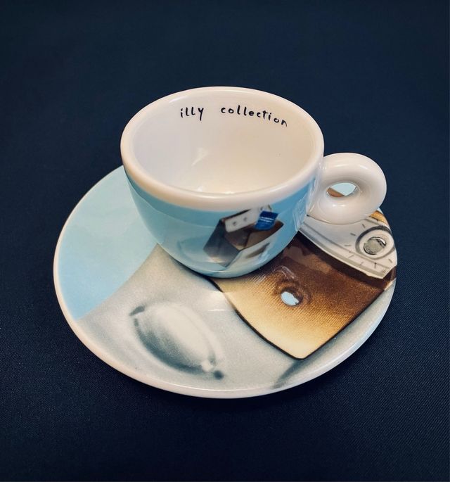 Tazzine Illy Art Collection 2002