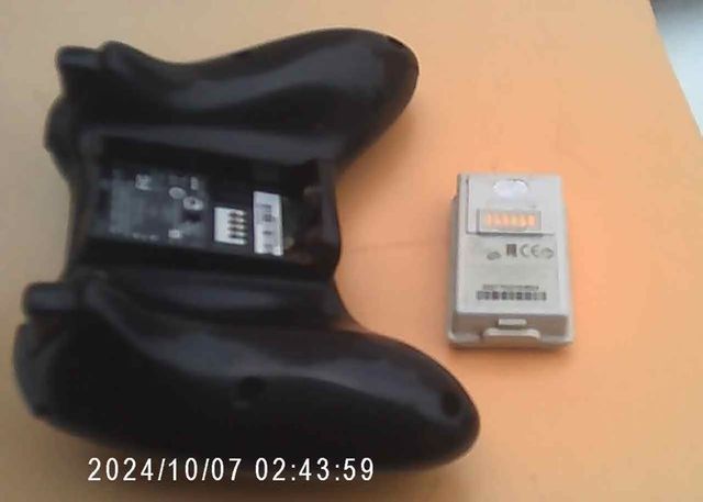 CONTROLLER XBX 360 - con batteria ricaricabile