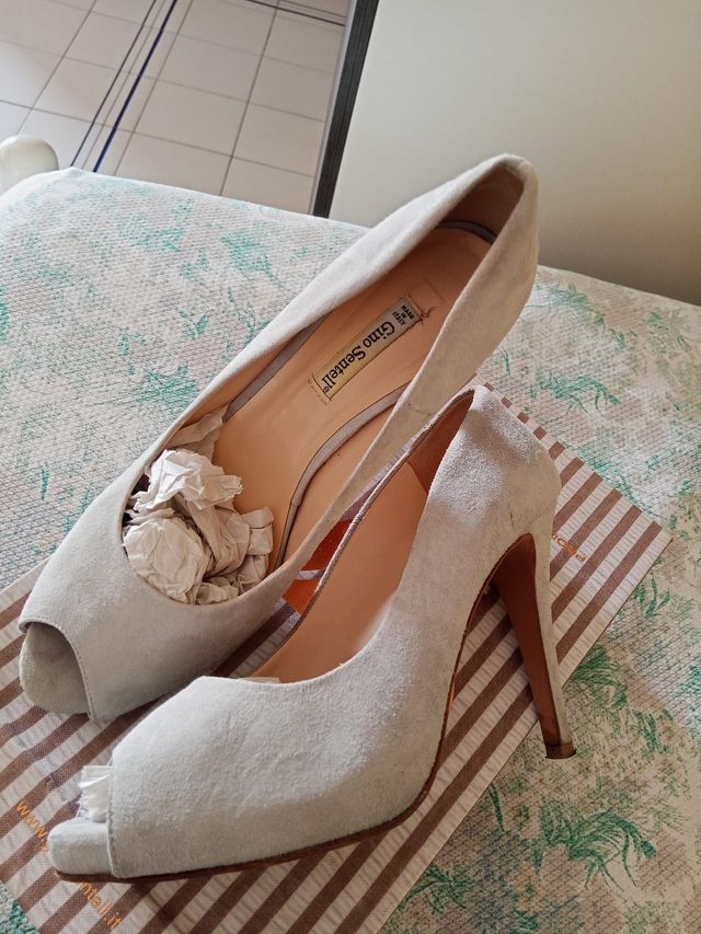 Décolleté scamosciato beige