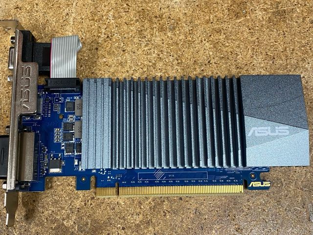 Scheda grafica Asus GT 710 da 1 Gb.