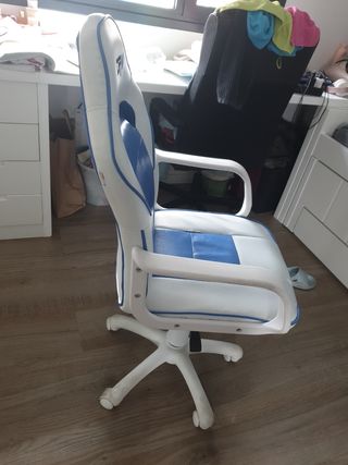 Silla gaming o escritorio