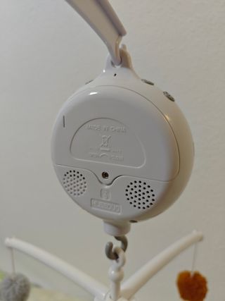 Móvil bebé cuna automático