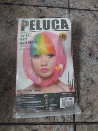 Peluca multicolor nueva