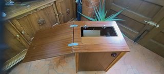 Mesa maquina de coser
