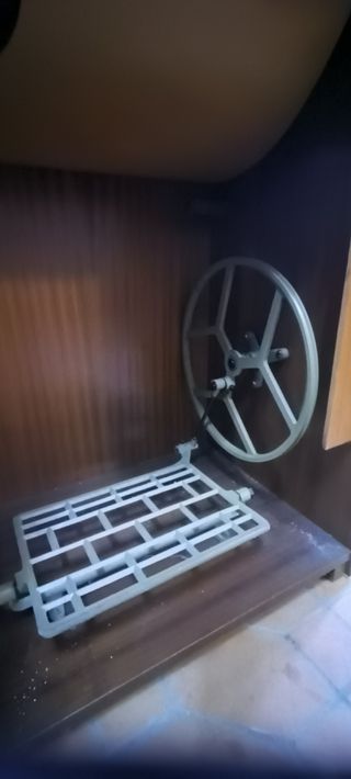 Mesa maquina de coser