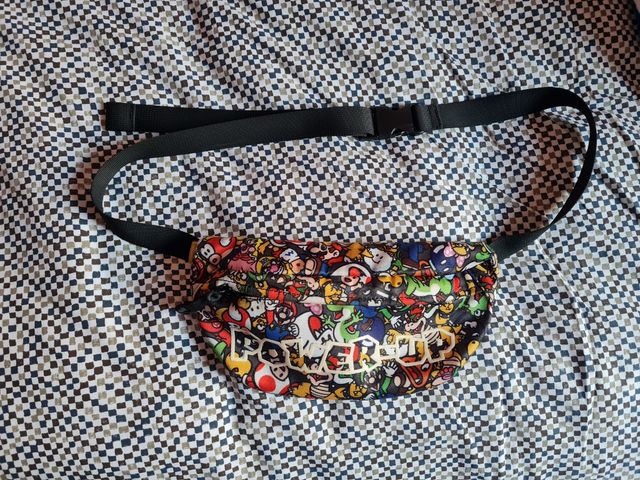 Riñonera Super Mario Levis