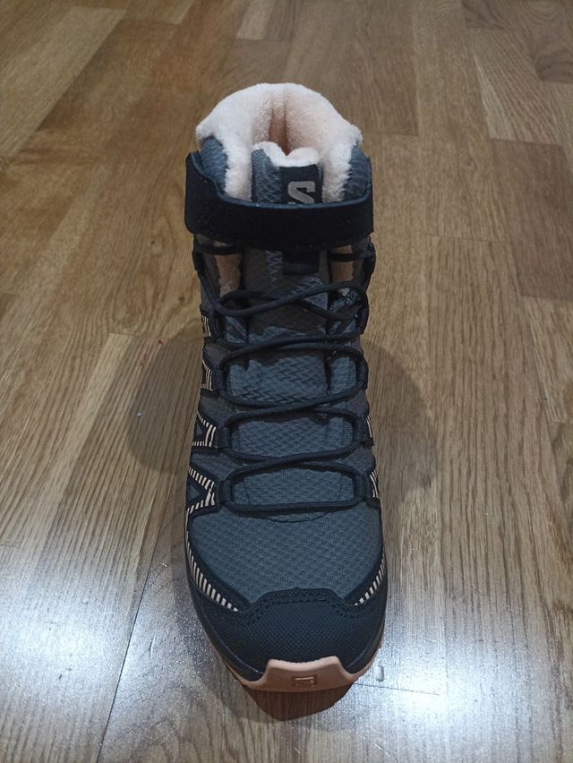 Botas salomón número 32