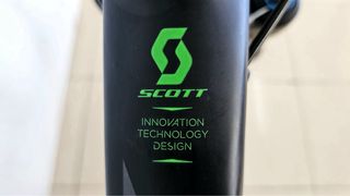 Bicicleta montaña doble suspension Btt