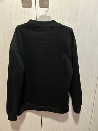 Sudadera negra