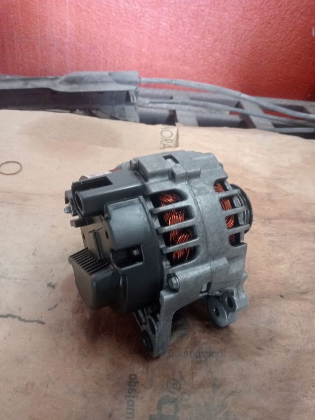 Alternador Valeo 90A VW AG