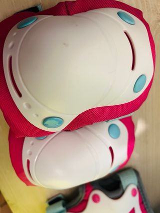 Juego de rodilleras y muñequeras niño