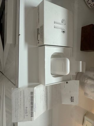 Airpods 1 con uno averiado