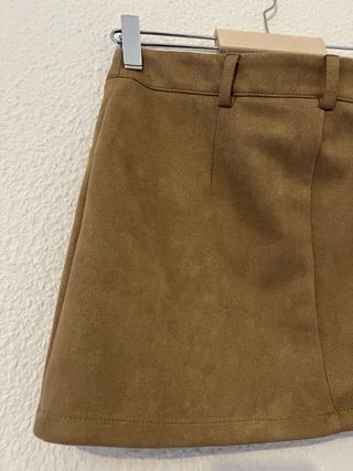 Mini falda Pull and Bear 