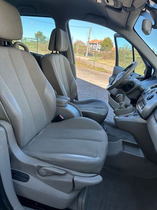 Renault Megane Scenic 1.9 DCI 
