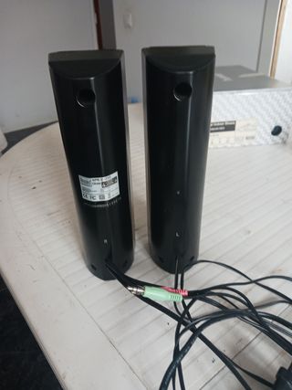 Altavoces hércules xps 2.010