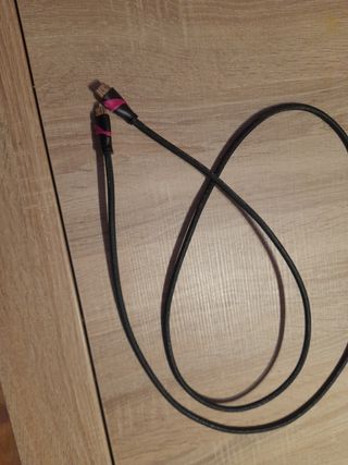 Ps4 fat 1 t + 2 mandos + cables