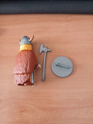 Muñeco de la serie 8 de playmobil 