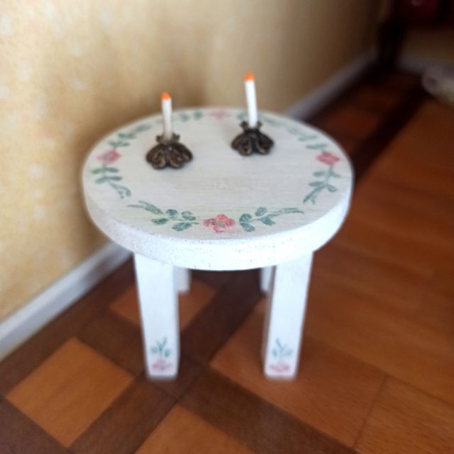 Dollhouse mesa y accesorios