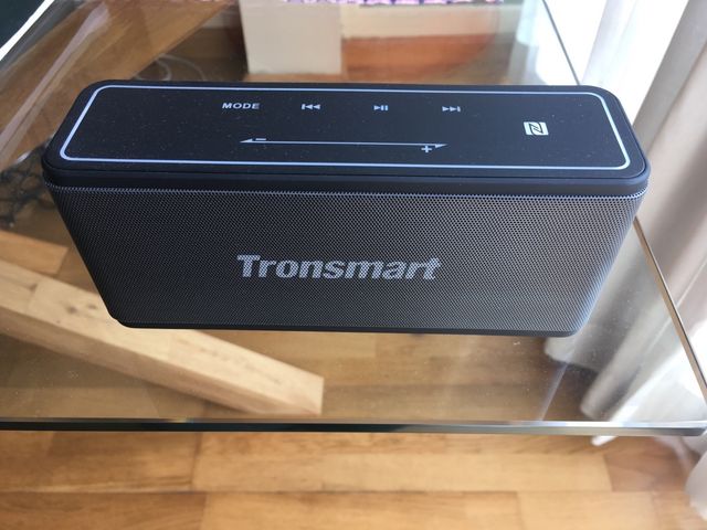 Altavoz portátil potente 40W