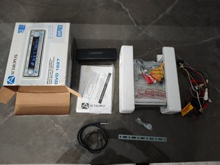 AUTORADIO CON DVD AUDIOVOX DVD 1627