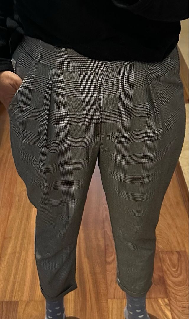 Pantalon principe de Gales. Stradivarius