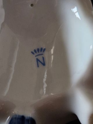 Statuina porcellana Capodimonte