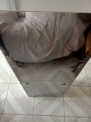 Armario Metálico con espejo