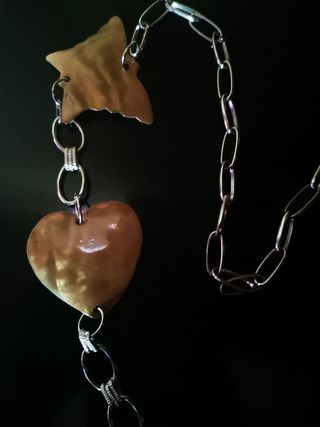 Collar. 
