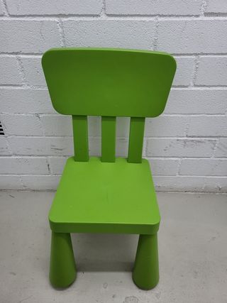 Silla de estudio con ruedas