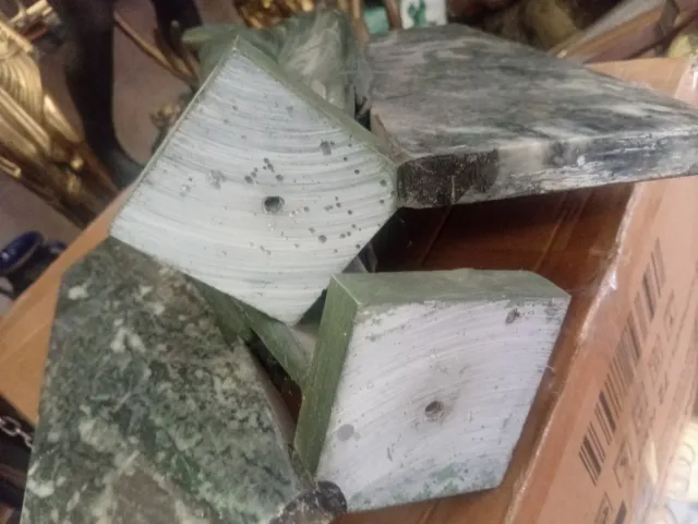 Figuras en piedra y mármol