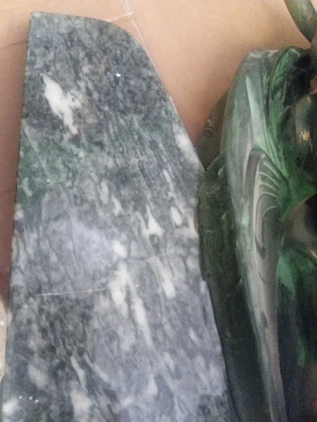 Figuras en piedra y mármol