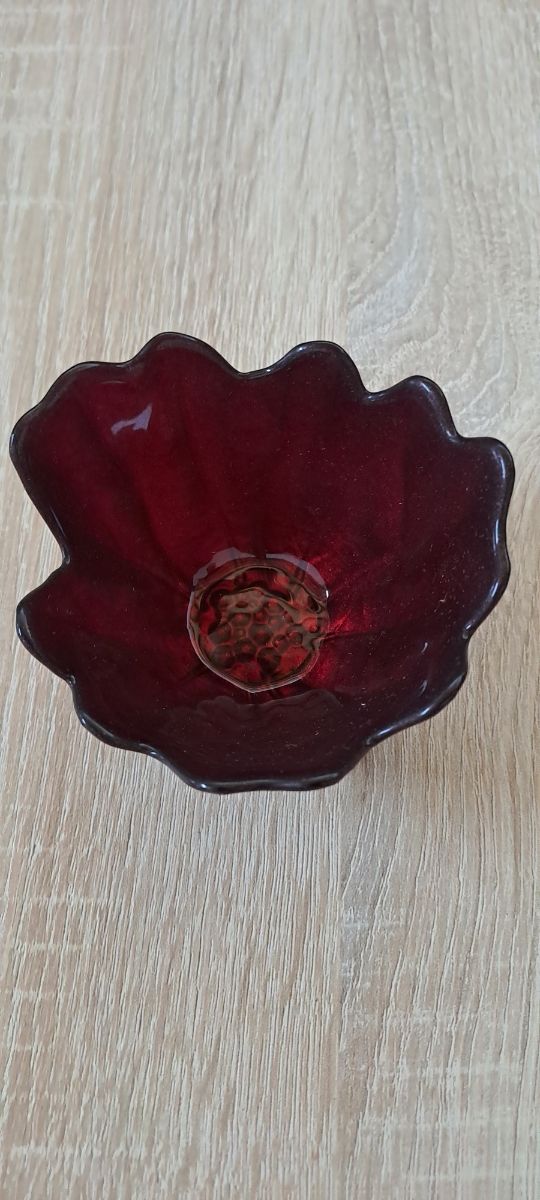 Portafrutta e coppette in vetro