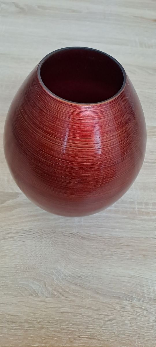 Vaso da tavolo in vetro