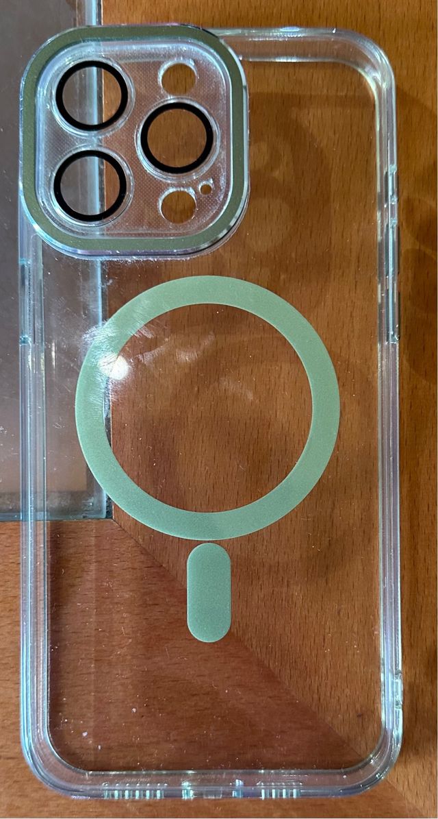 Funda 13 pro Max