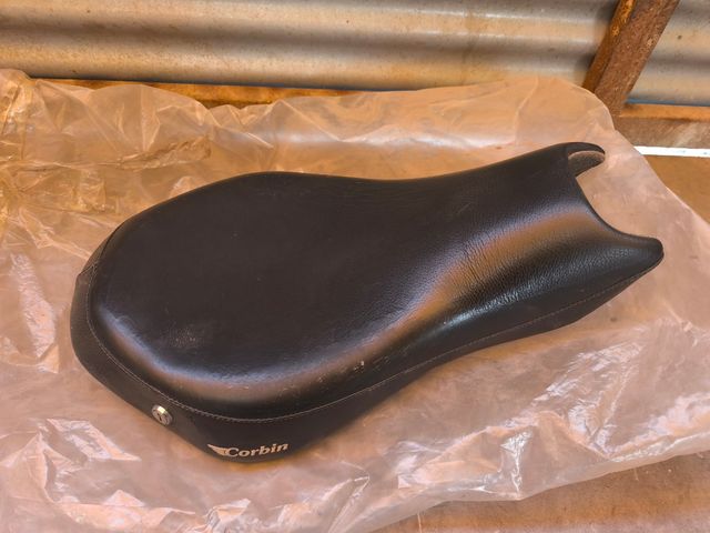 Asiento Corbin Harley Sportster